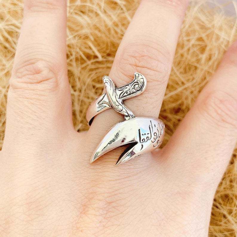 Charming Silver Ring for Any Occasion