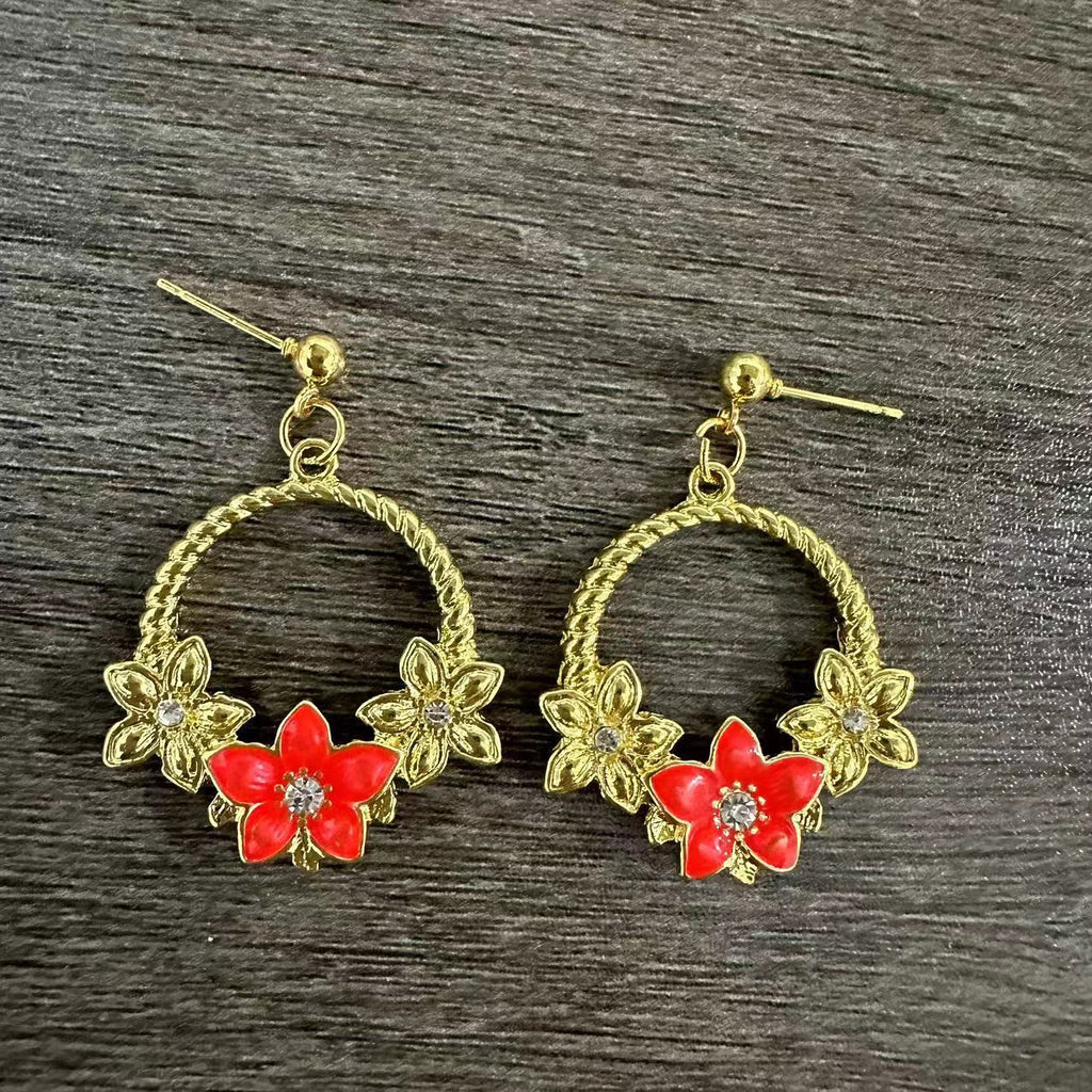 Delicate Artisan Gold Earring