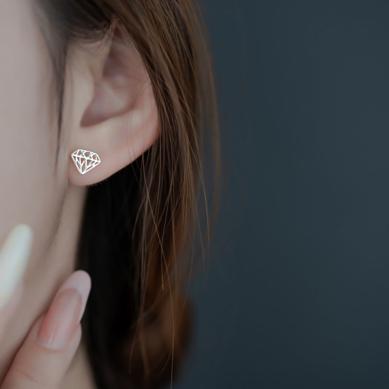 Classic Earring with Timeless Appeal