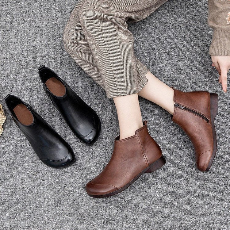 Graceful Orthopedic Boots for Modern Look