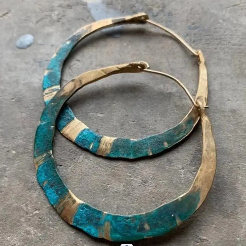 Vintage Handmade Gold Earring