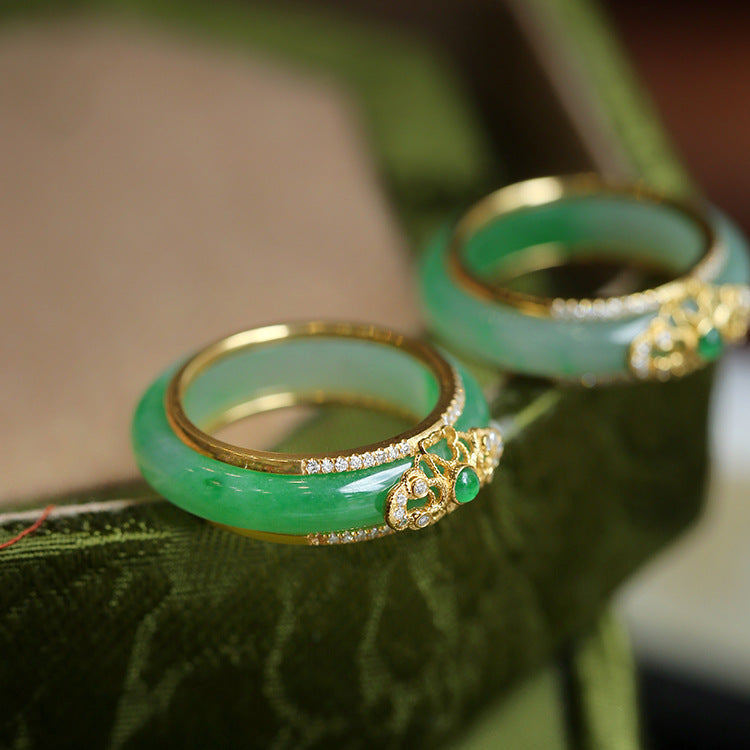 Romantic Silver Ring for Special Moments