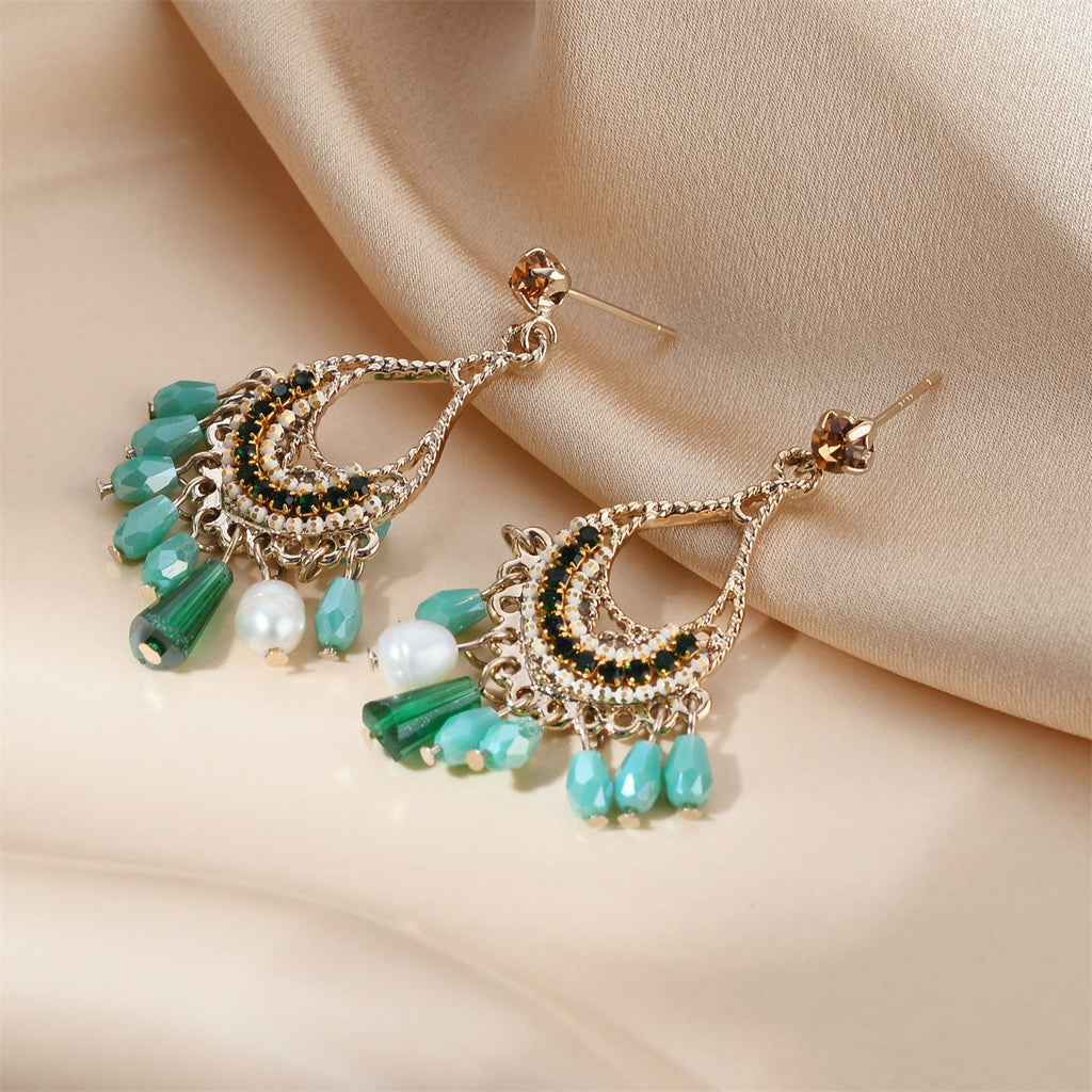 Charming Earring for Any Occasion