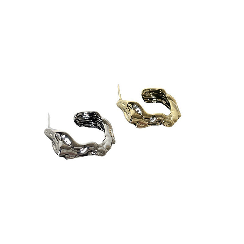 Classic Earring with Timeless Appeal
