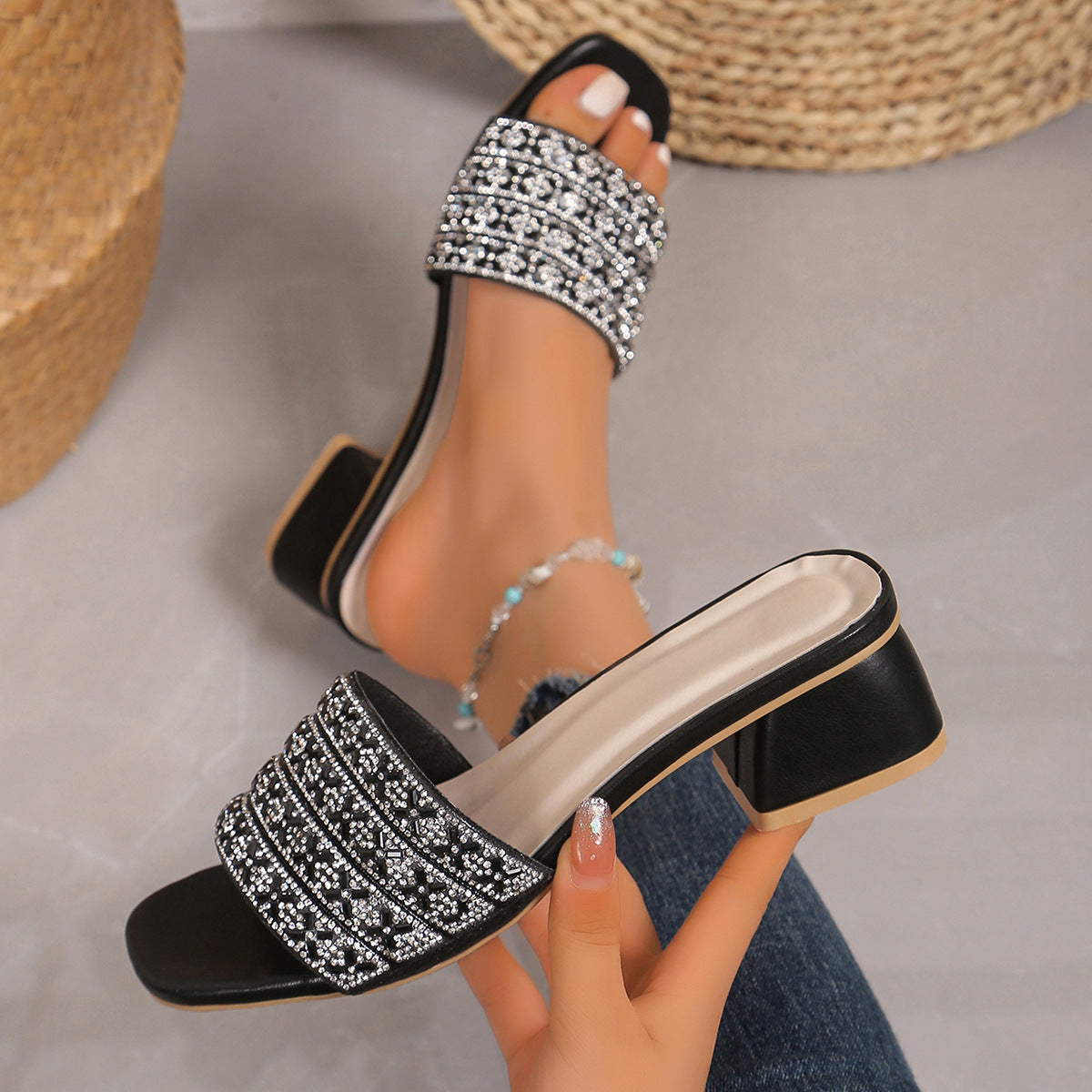 Graceful Orthopedic Sandals for Modern Look