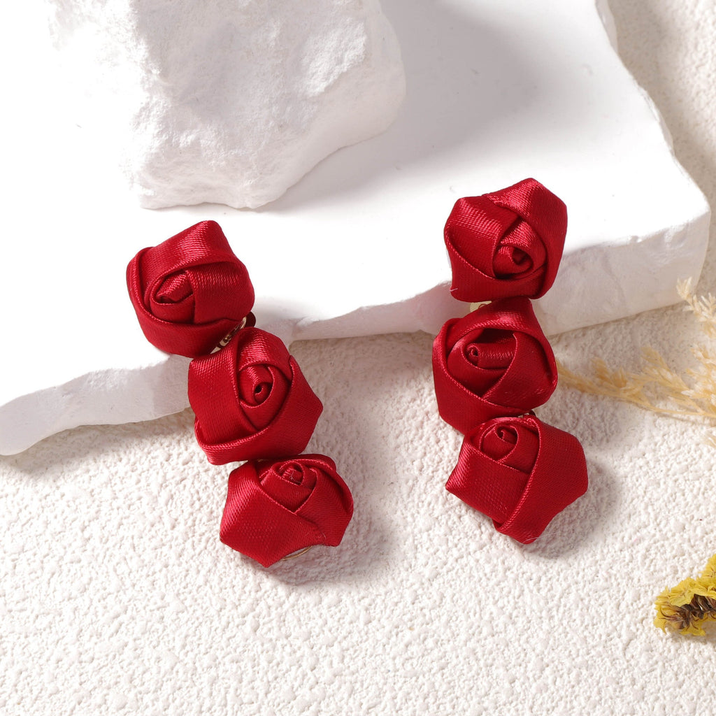 Romantic Earring for Special Moments