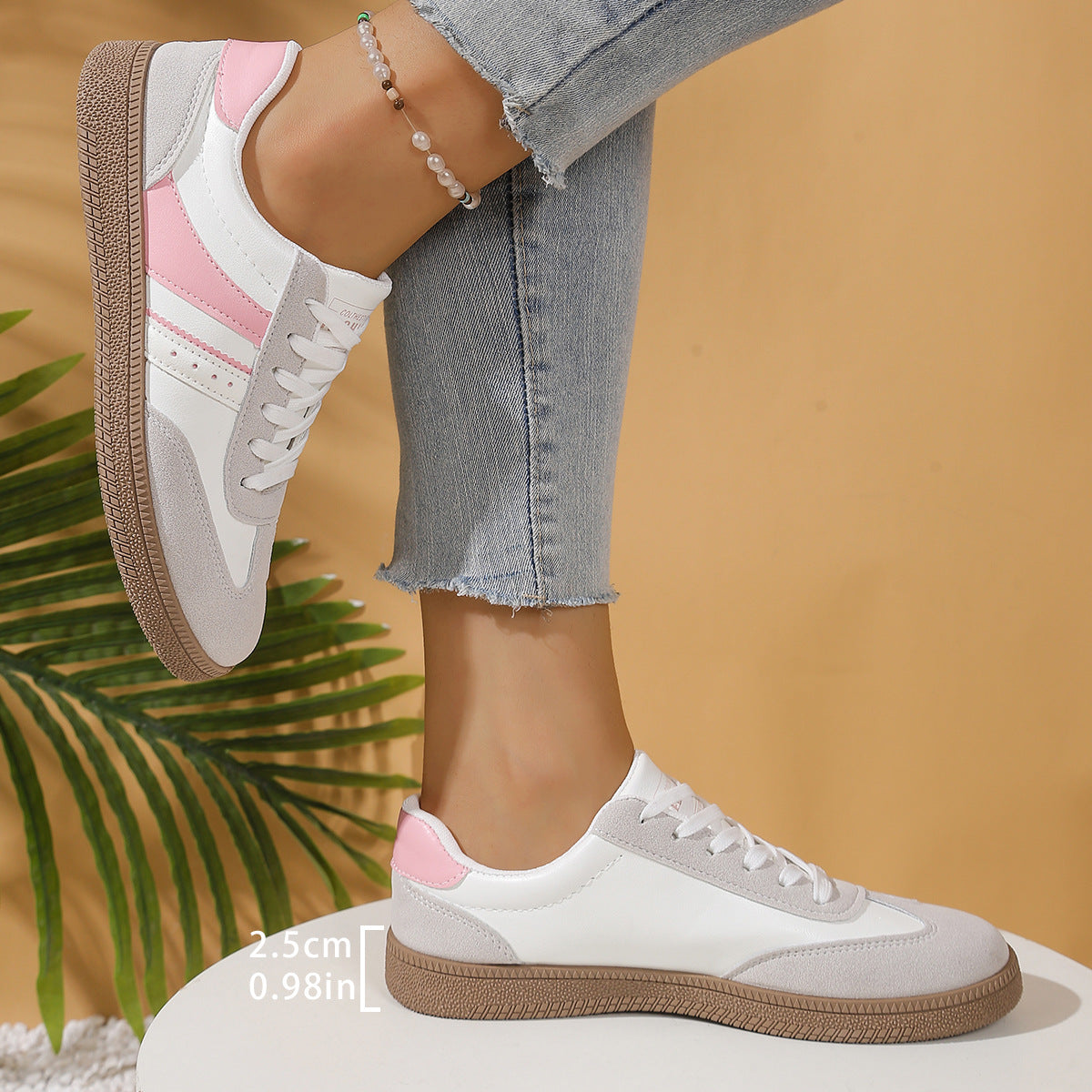 Classic Orthopedic Sneakers with Timeless Style