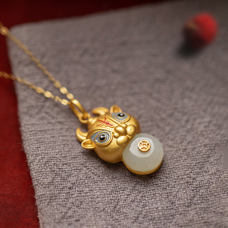 Classic Gold Necklace with Timeless Appeal