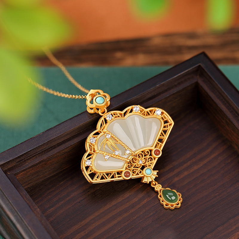 Stunning Gold Pendant for Daily Wear
