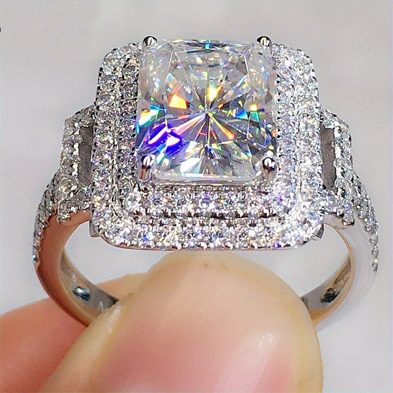Classic Ring with Timeless Appeal