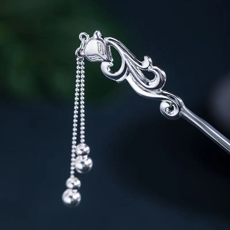 Romantic Silver Piece for Special Moments