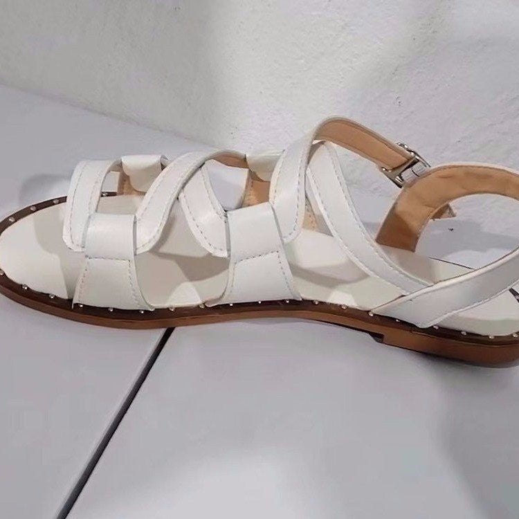 Graceful Orthopedic Sandals for Modern Look