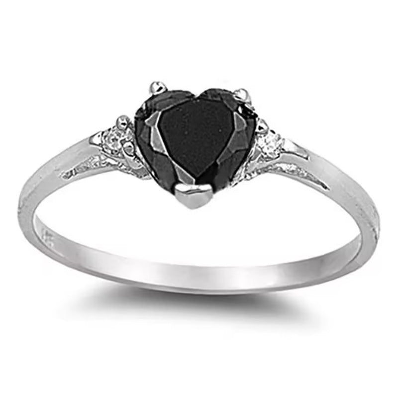 Charming Silver Ring for Any Occasion