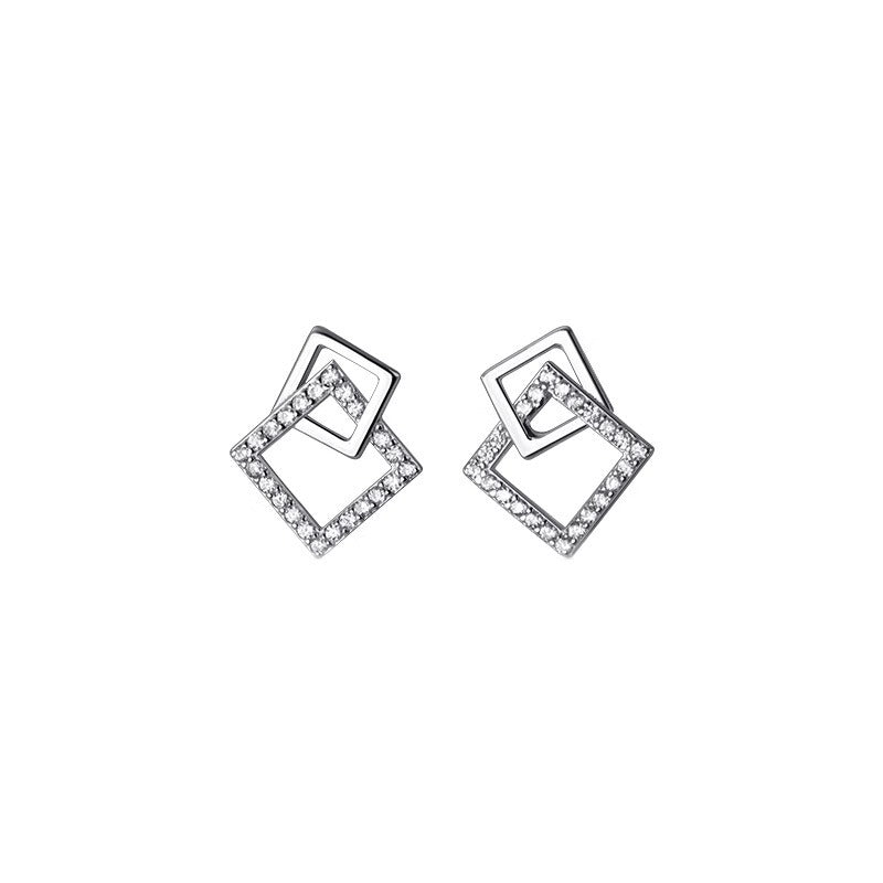 Classic Earring with Timeless Appeal