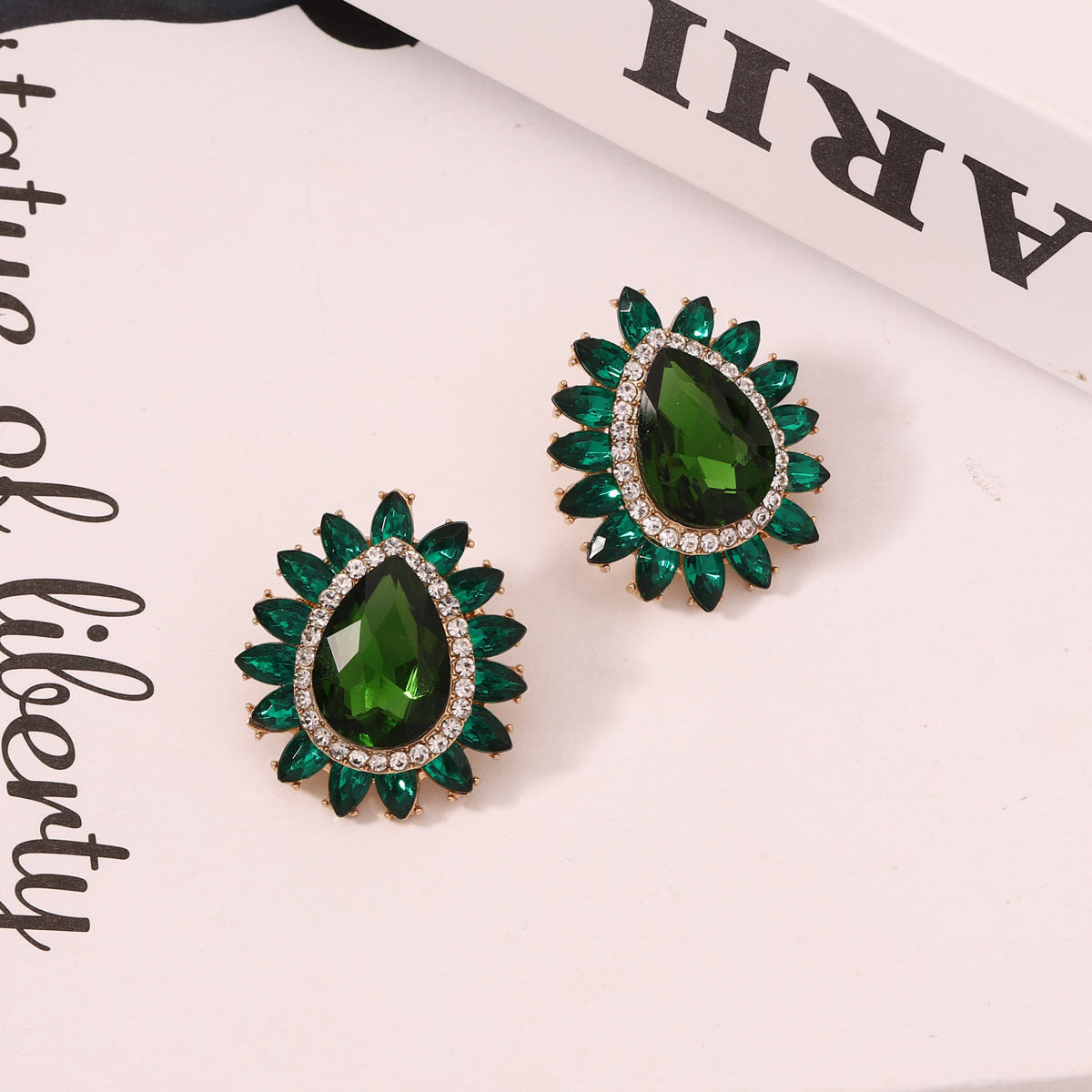 Elegant Earring for Every Occasion
