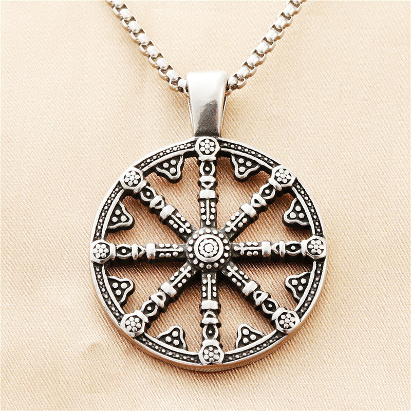 Classic Pendant with Timeless Appeal