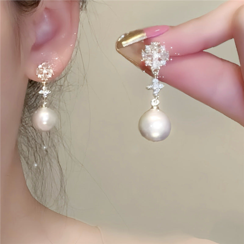 Romantic Pearl Earring for Special Moments