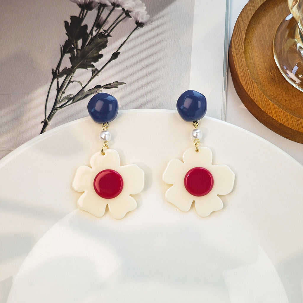 Beautiful Earring with Unique Style