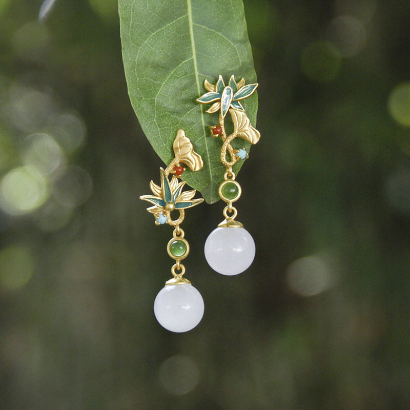 Classic Silver Earring with Timeless Appeal
