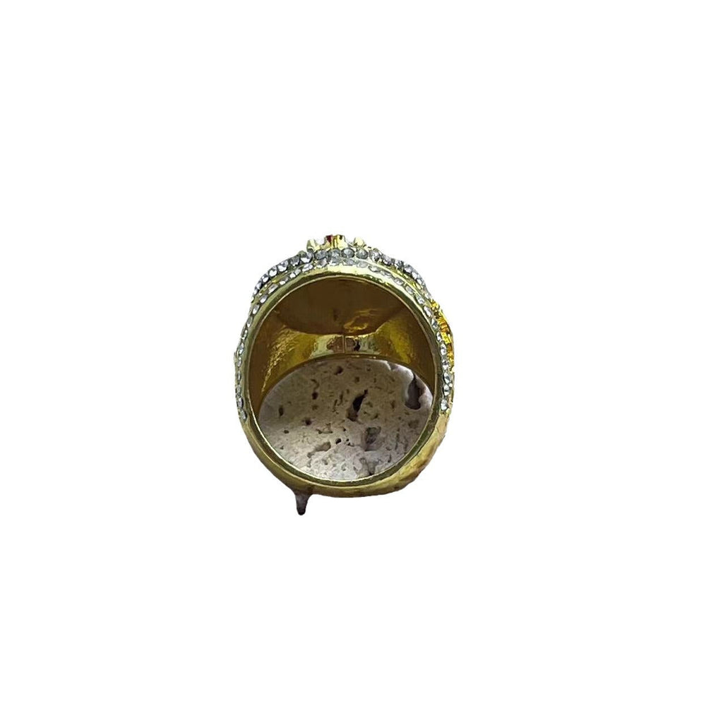Beautiful Ring with Unique Style