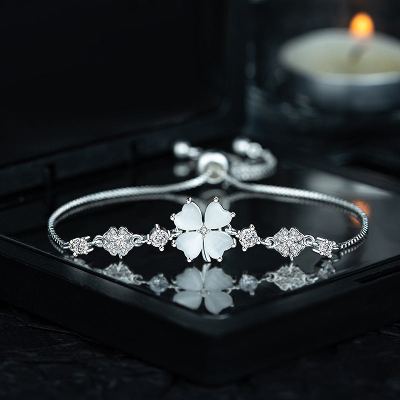 Stunning Piece for Daily Wear
