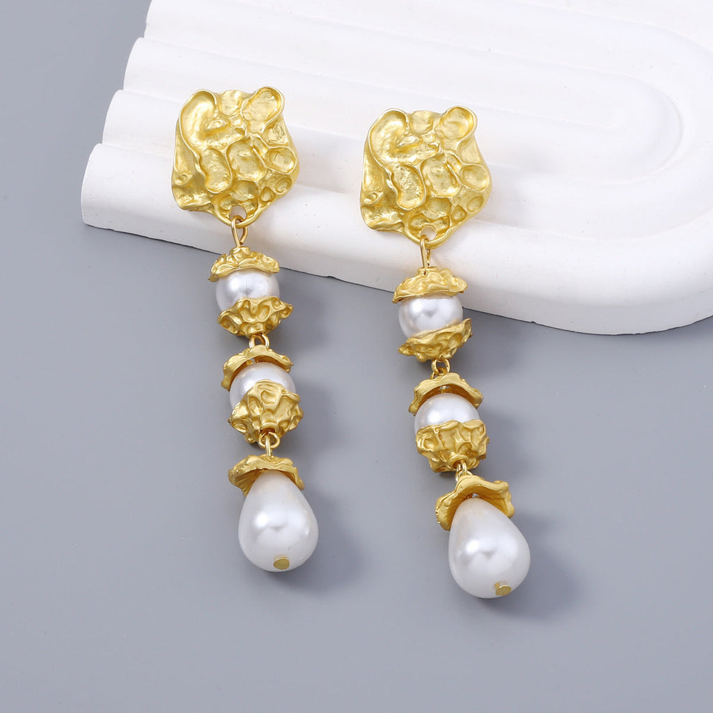 Stunning Pearl Earring for Daily Wear