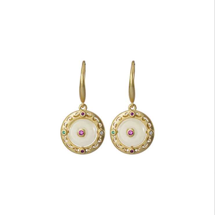 Charming Gold Earring for Any Occasion