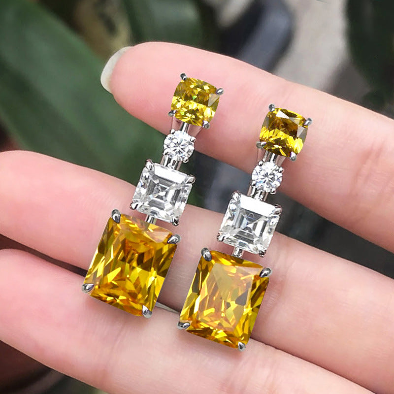 Classic Earring with Timeless Appeal