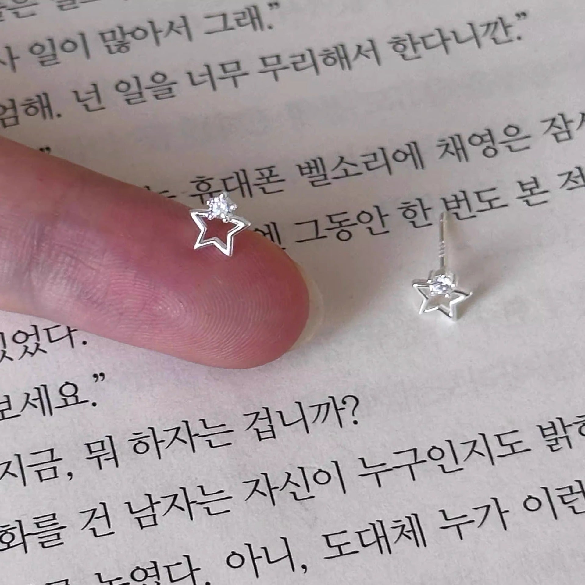 Classic Earring with Timeless Appeal