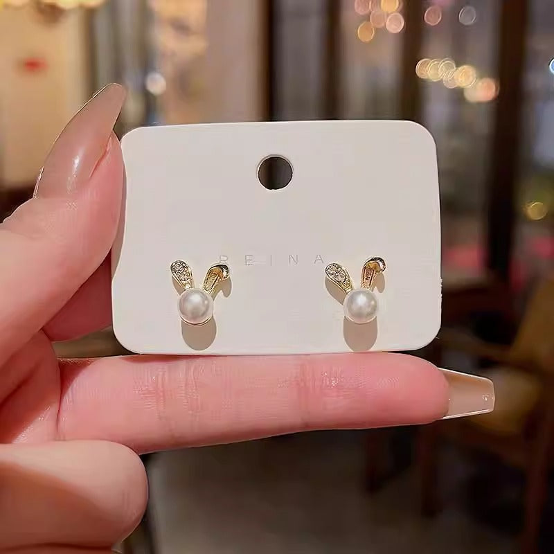 Delicate Artisan Pearl Earring