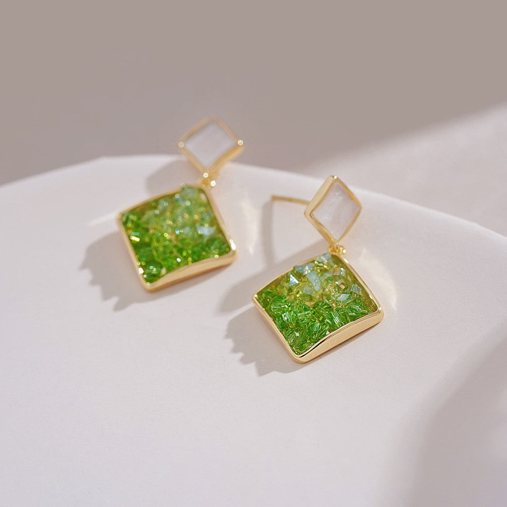 Elegant Earring for Every Occasion