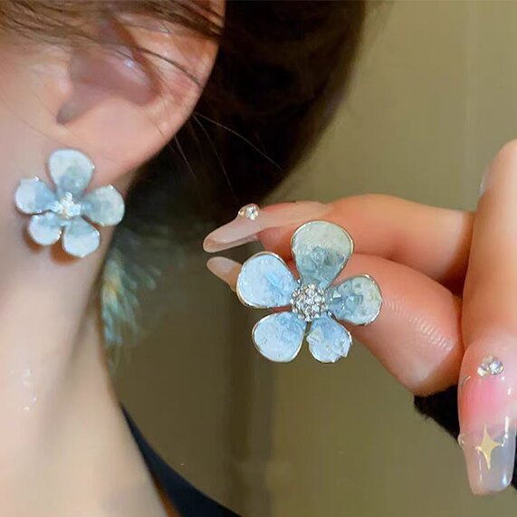 Delicate Artisan Earring