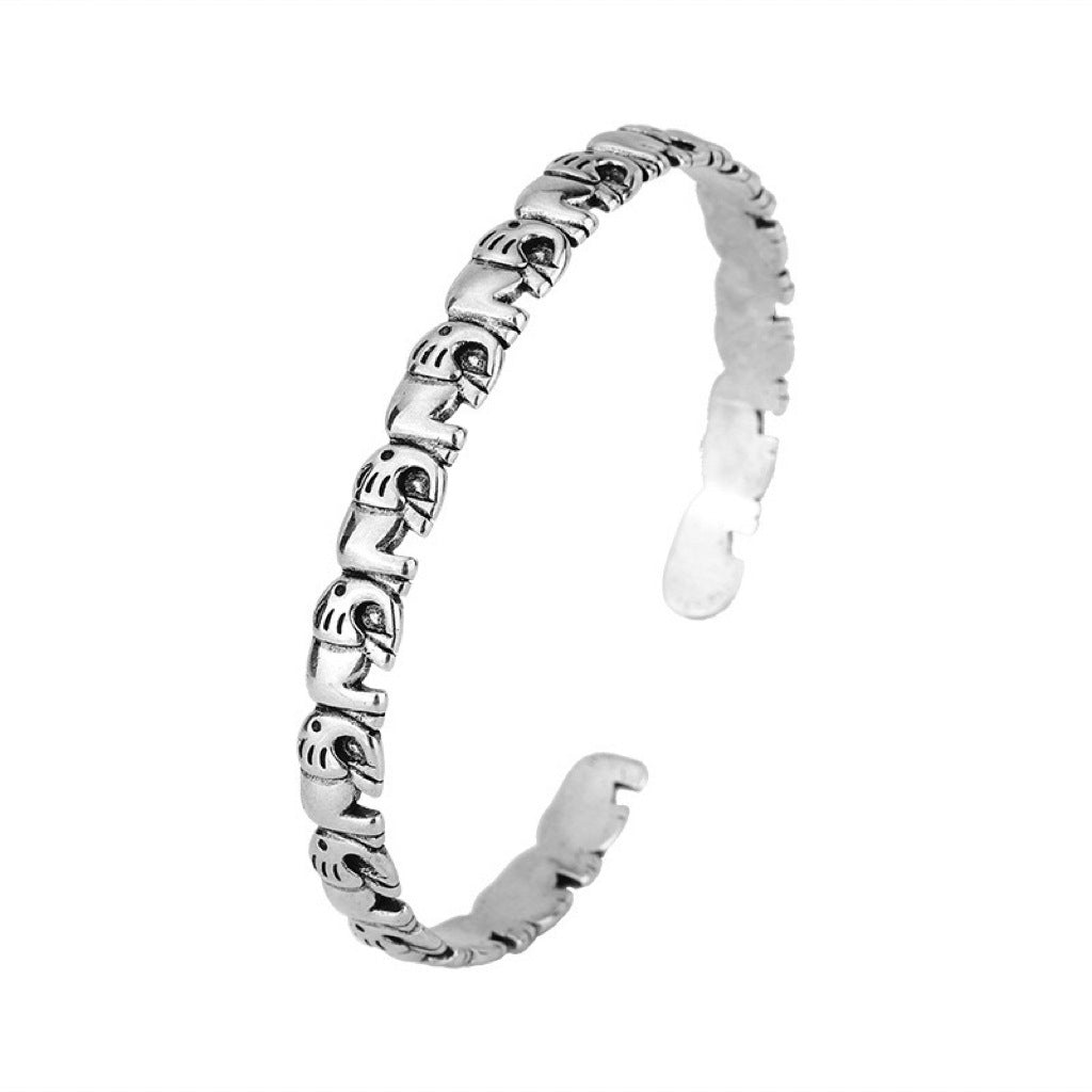 Classic Silver Bracelet with Timeless Appeal
