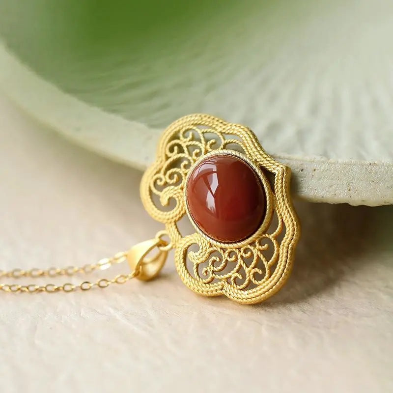 Romantic Gold Pendant for Special Moments