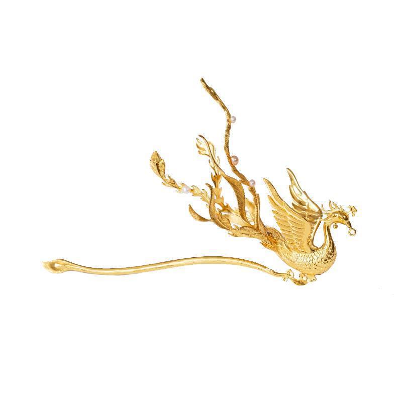 Beautiful Gold Piece with Unique Style