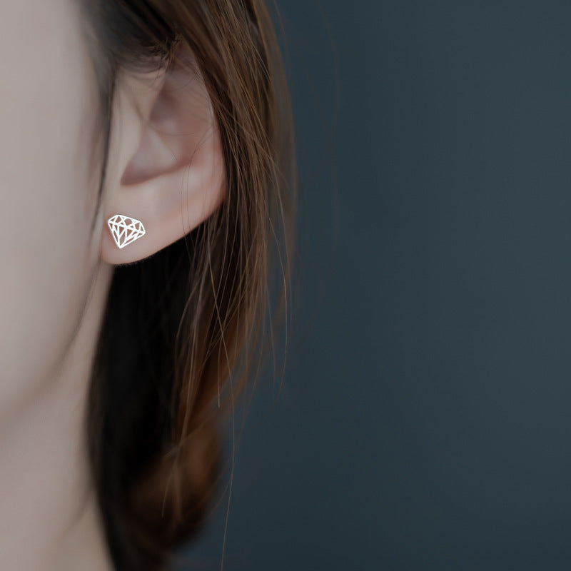 Classic Earring with Timeless Appeal