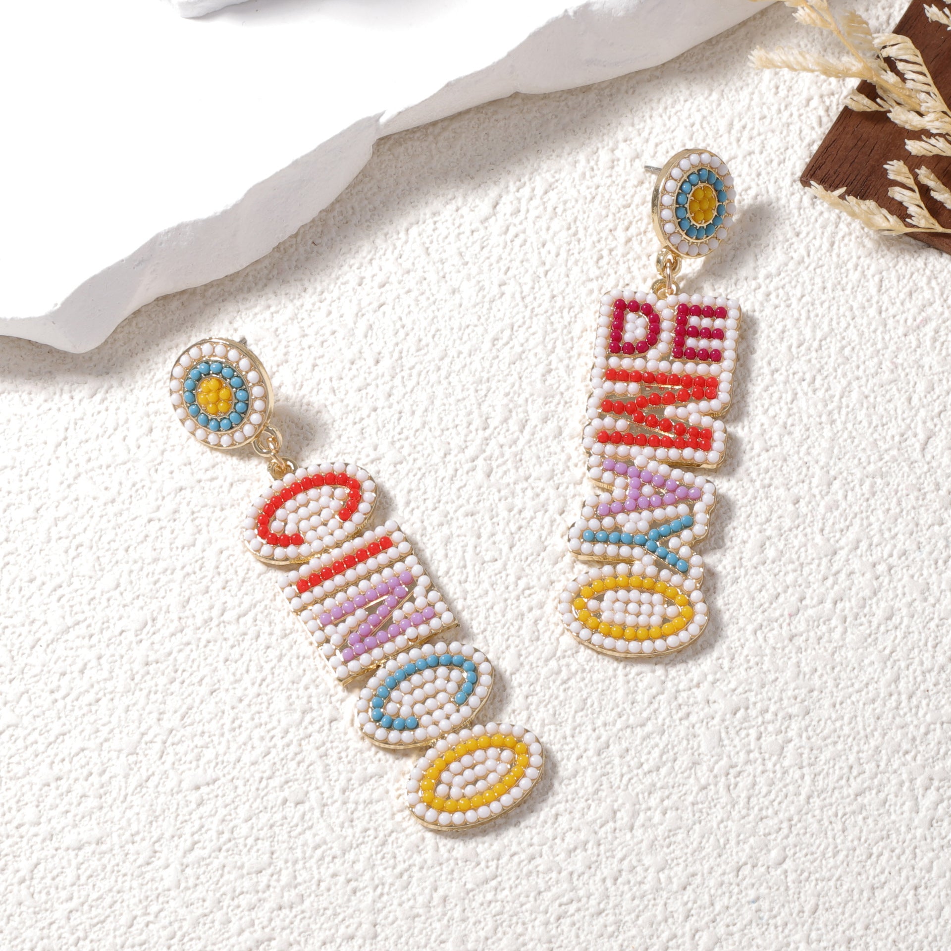 Charming Piece for Any Occasion