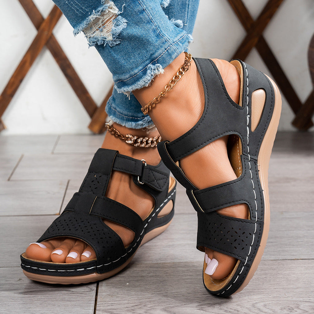 Graceful Orthopedic Sandals for Modern Look