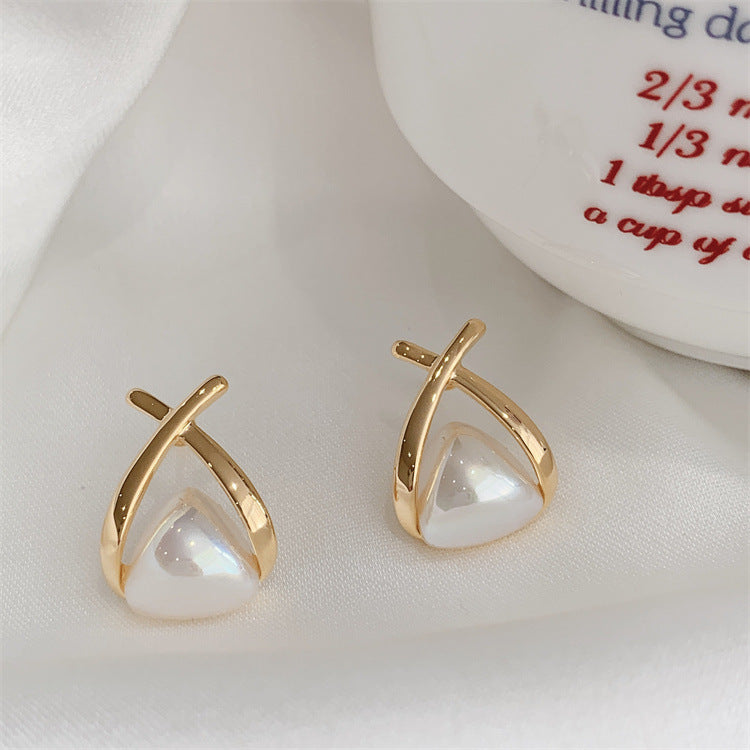 Romantic Pearl Earring for Special Moments