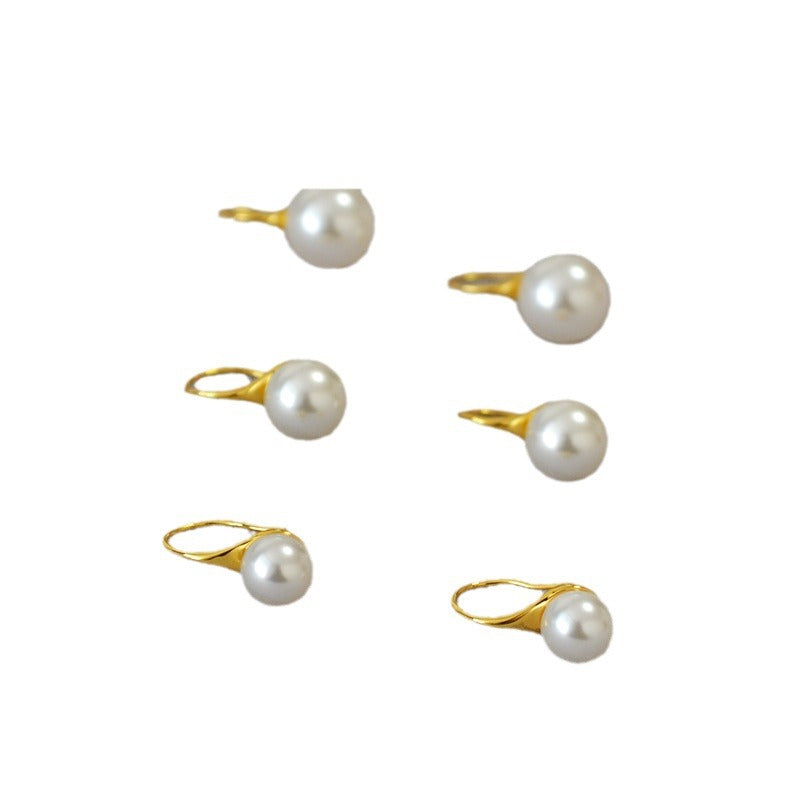 Stunning Pearl Earring for Daily Wear