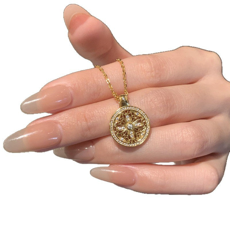 Charming Piece for Any Occasion