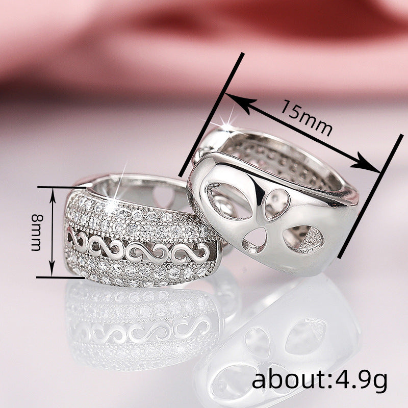 Elegant Earring for Every Occasion