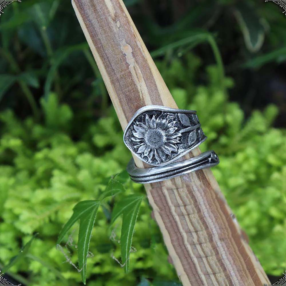 Delicate Artisan Ring