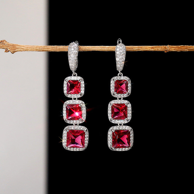 Elegant Earring for Every Occasion
