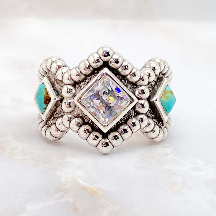 Stunning Silver Ring for Daily Wear