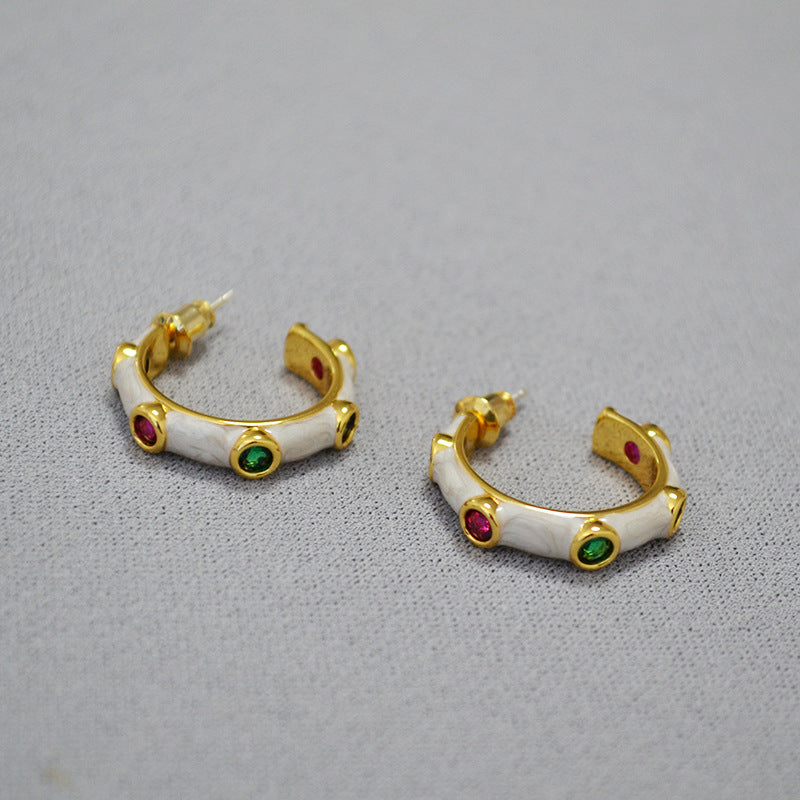 Romantic Silver Earring for Special Moments