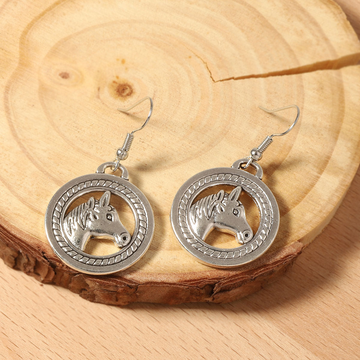 Beautiful Silver Pendant with Unique Style