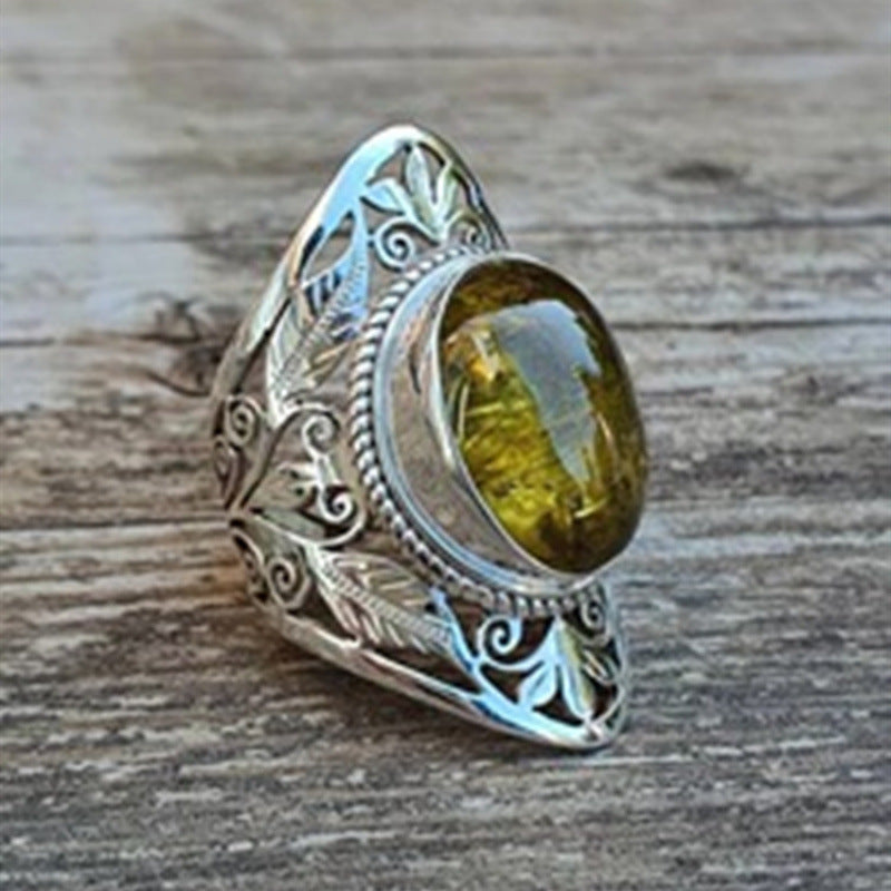 Classic Ring with Timeless Appeal