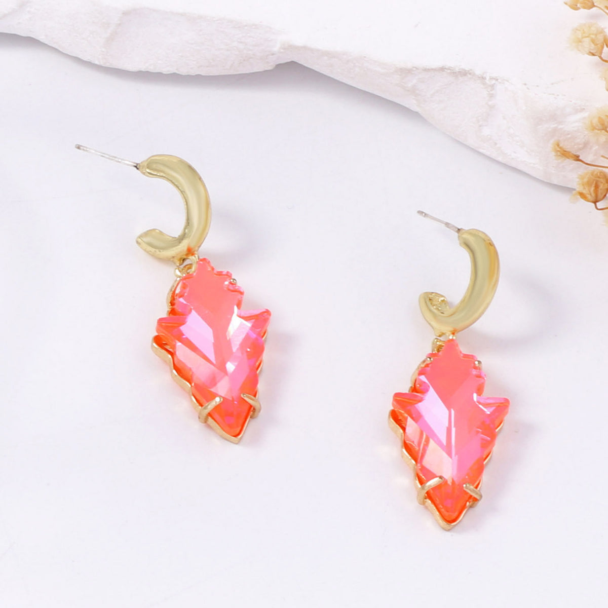 Charming Earring for Any Occasion