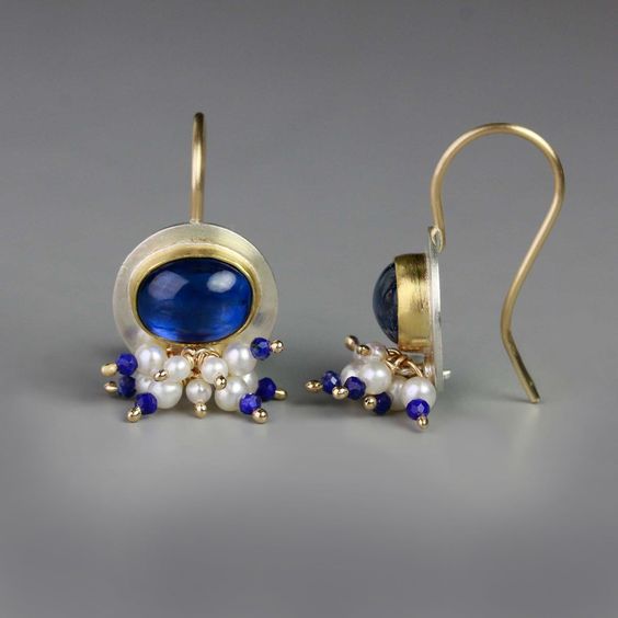 Stunning Earring for Daily Wear